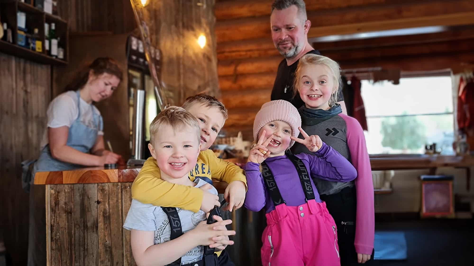 bästa snöskor vandring med barn höga kusten vinter 25